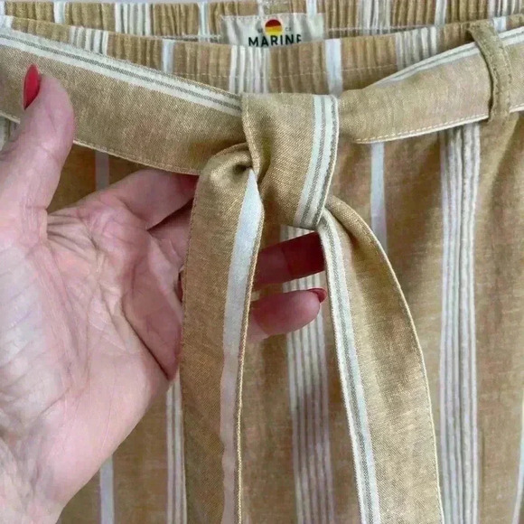 Marine Layer women’s size large wide leg, belted pull on pants.Great condition. - Picture 5 of 8